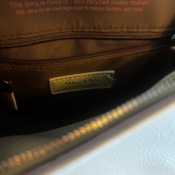 Matt & Nat Sage  mint Crossbody Bag - Picture 5 of 10